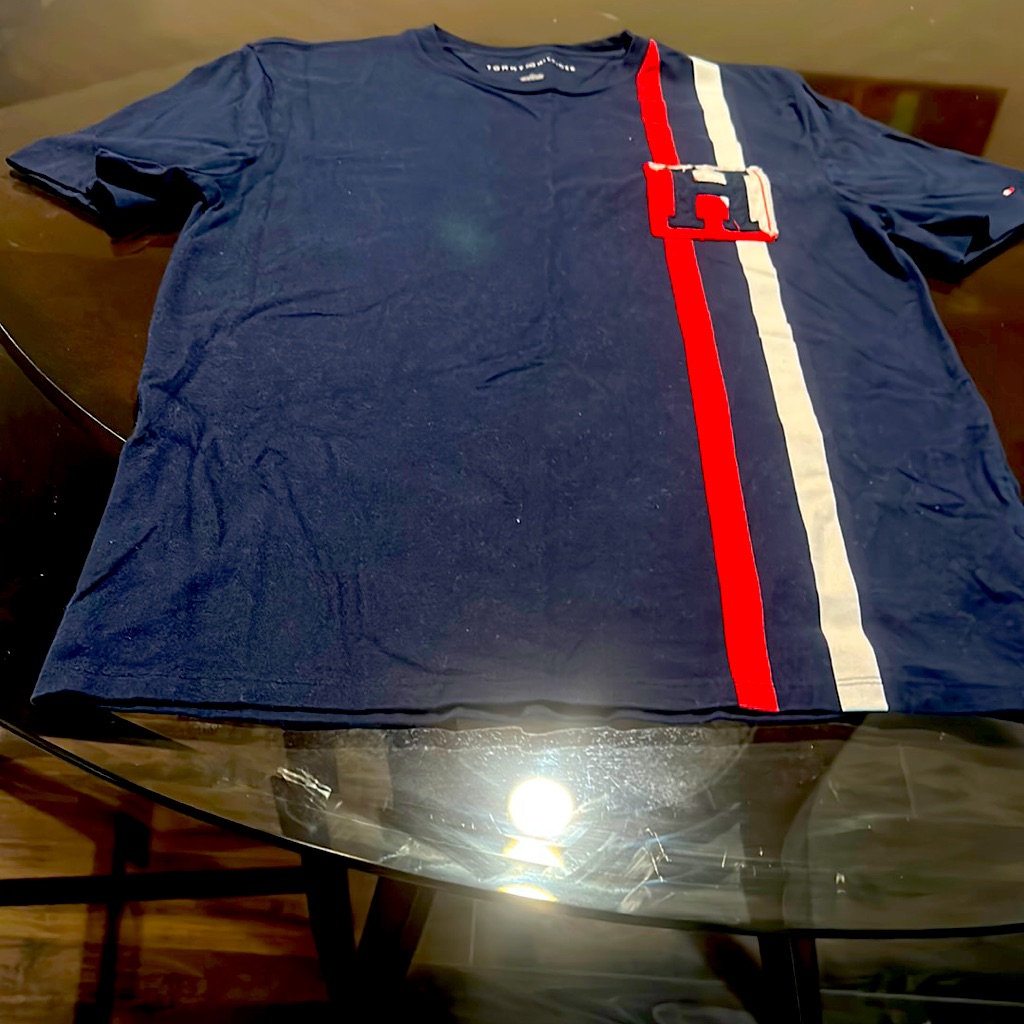 Mens Preowned Tommy Hilfiger TShirt